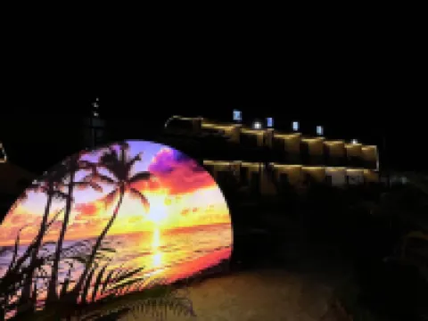 Wanwei Xiri Seaview Inn