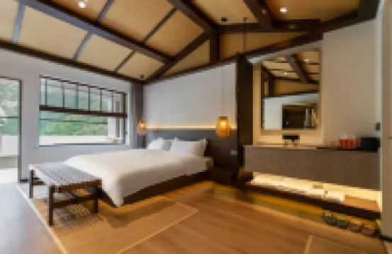 巴淞釋境私湯輕奢美宿（九寨溝景區店）