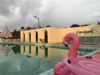 Dafengmen Village Resort - Pools