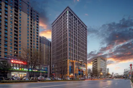 Moshang Qingya Hotel (Tianshui Ancient City Lantian City Square Branch) Отели рядом с достопримечательностью «Yuquanguan Scenic Area»