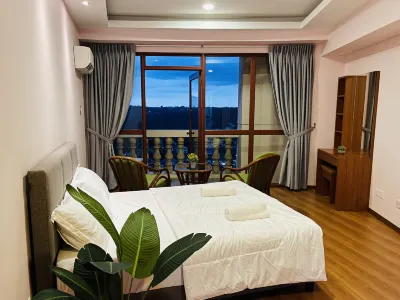 Kuching City Center Riverbank Suites With Marvelous River View Hotel di Kuching Division