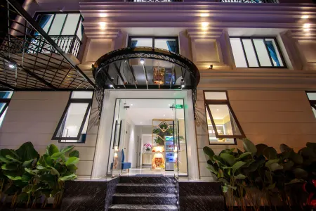 Bin Bin Hotel 11 - Near Island Diamond