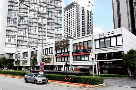 The Hub SS2 by manatidur Отели рядом с достопримечательностью «ЮНИТАР»