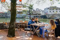 Hongcun Xiyun Yingyue Holiday Select Intelligent High-end Designer Homestay - breakfast