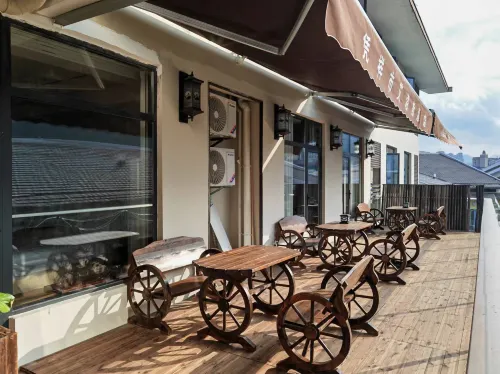 Pingxiang Ailuosi Homestay - 2-Star