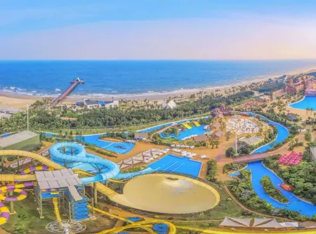 Seaview Bay Full Seaview Apartment Villa (Dinglong Bay Texas Water Park Branch) Отели рядом с достопримечательностью «Dinglong Bay Sea Corner»