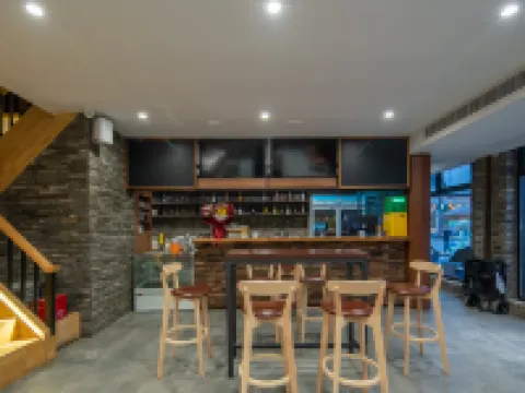 โรงแรมจี้หยวน ฮวนฉิน สาขา ถนนครอสหลี่จิงเหมิน เมืองโบราณหลัวอี้ โรงแรมในลั่วหยาง