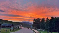Haba River Snowy Mountain Villa - Inns