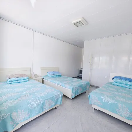 Yitian Park Su Homestay (Moon Village Branch)