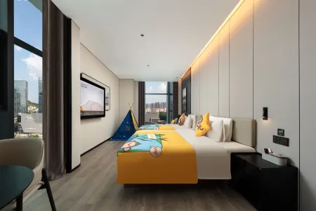 Atour Hotel Guangzhou Panyu Chimelong South Village Wanbo Metro Station