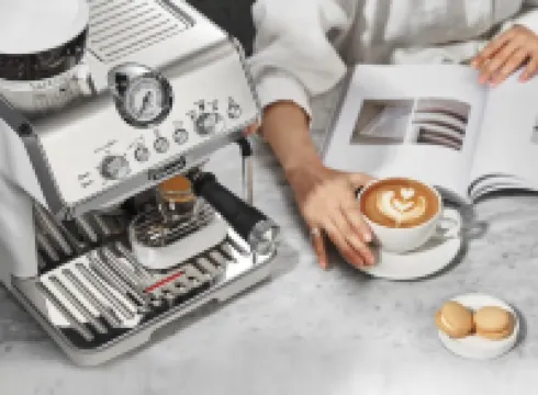 The Peak & Lake Tennis-Themed Resort