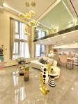 Amazon Loft Cinema Hotel (Nanchang West Railway Station Lizhuangshan Subway Station)