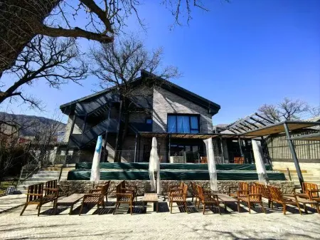 Beijing Xiangshan Shoukai Qingxueyuan Hotel Отели рядом с достопримечательностью «Danqingpu Park»