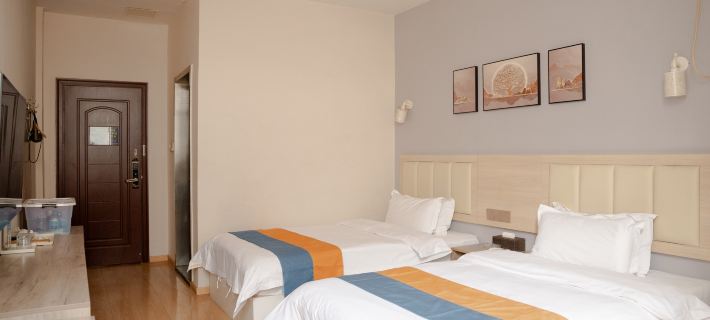 Bincheng Holiday Hotel Hotels in Huaibin