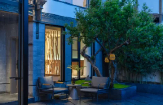 麗江古城•Jingyao Tea Zen Haven•茗靜堯•設計師庭院（四方街店）