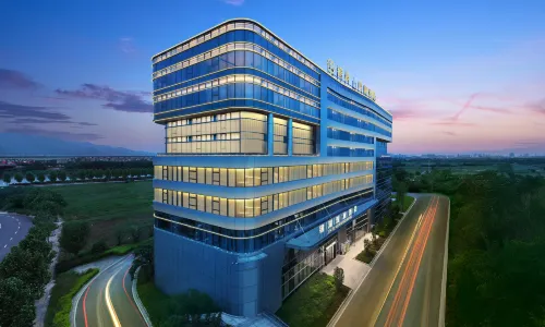 Jinhua Jinhu Guanlan Hotel (aquatic center)