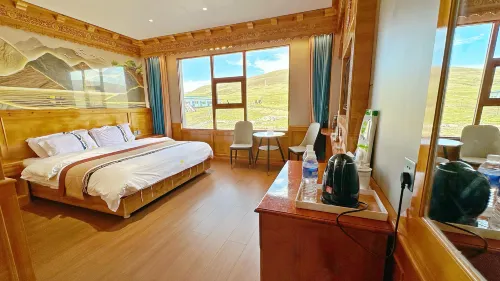 Changmuzi Zhijia Hotel (Yaqing Temple)