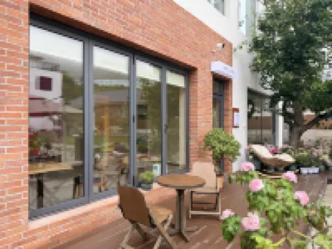 Xinglong Lizike S Homestay