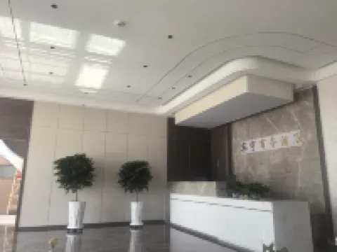 Sonid Right Banner Binyu Business Hotel