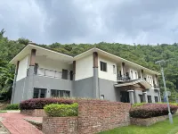 Yingde Lianzhang Shanju  Hotel