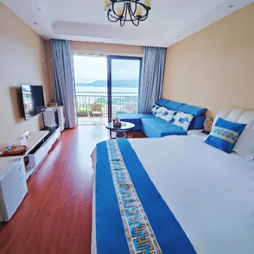Fuxian Lake Juhu Yisu (Sunshine Coast Branch) Hotels near Ruby Beach