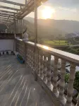 Tingtao Yanyu Building Homestay - con vistas a la montaña