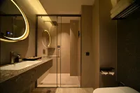 Weilan Hotel (Changzhou Zhonghua Dinosaur Park Branch)