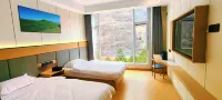 Eman Yinlu All Seasons Homestay (Guan'egou Grand Scenic Area)