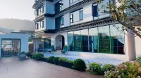 Jinting Cili Blooming Flowers Homestay