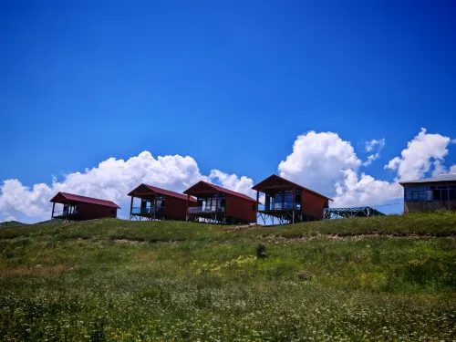 Xiahe Sangke Gongsong Camping Hotel - เปิดใหม่