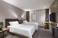 HanTing Premium 호텔(난징 룽장 딩화이먼다제) 도강 승리 기념관 주변 호텔