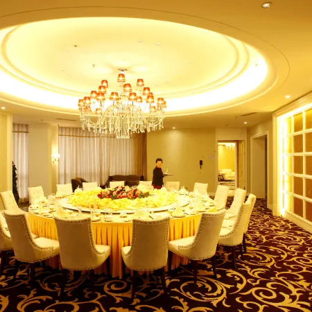 Fengguan Holiday Hotel