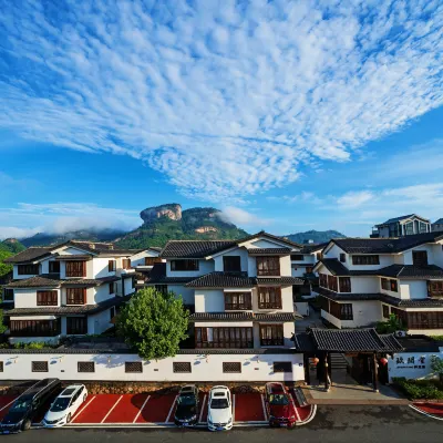 Jiujiantang Shanshui Yuanlin Health Villa Hotels near Jade Maiden Peak Scenic Area