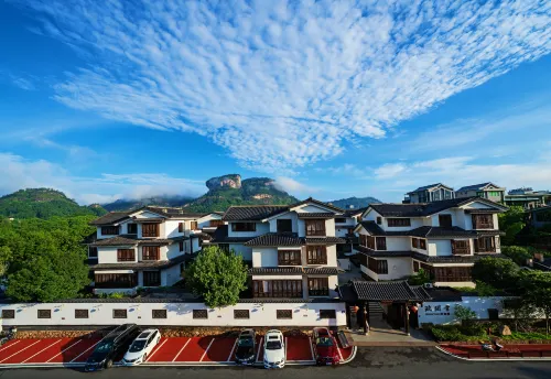 Jiujiantang Shanshui Yuanlin Health Villa - 5-Star