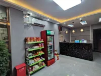 Hebi Qiuxi Business Hotel