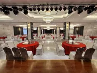 Yijing Oriental International Hote Hotels in Lintao