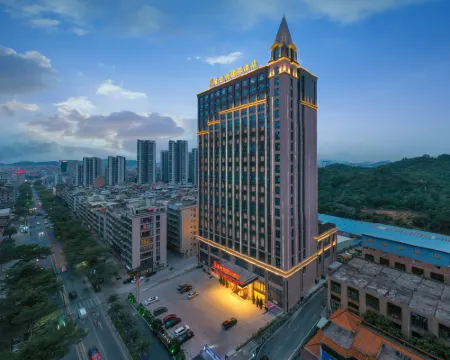 Vienna International Hotel (Maoming Gaozhou) Hotels in Gaozhou