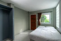 Sichang Marina Resort Hotels in Ko Sichang District