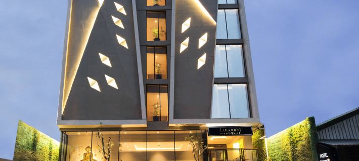 Yellow Star Ambarukmo Hotel Ξενοδοχεία στην πόλη Sleman Regency