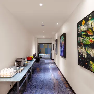 Eastin Hotel Penang Отели в г. Баян Лепас