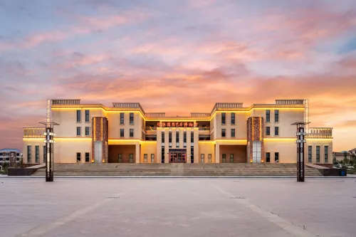Photography International Hotel فنادق في لين دزه