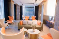 Chaoman Hotel (Zhumadian High-speed Railway Station)