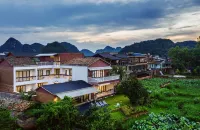 Lotusland Hotel