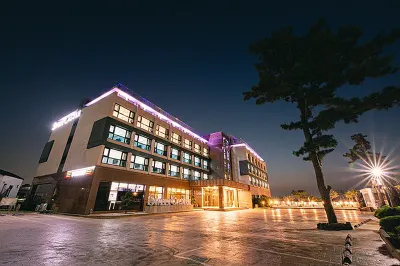 Hotel Sweet Castle Jeju Hamdeok