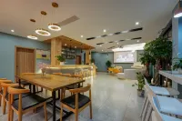 Nahai Nashe Homestay (Shengsi Nanchangtu Beach Branch) - Pools