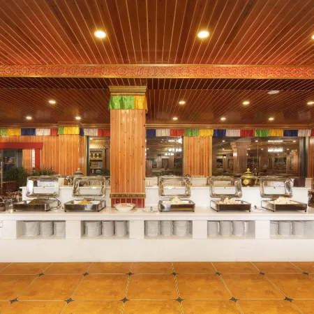 ZANG WANG CUAN QI Resort Hotel (Huanglong Jiuzhai High-Speed Railway Station)