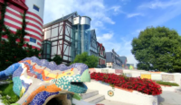 Xiangdu International Hotel Hotels near Pinghu International Tourism and Shopping Town