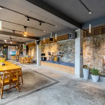 Haka Boutique Hostel