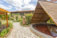 Huiyue  Hot Spring Resort Hotels in Duyun