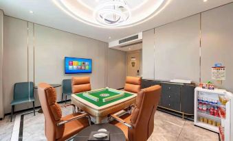 Junfu Business Leisure Hotel (Nanhai Shishan Plaza store)